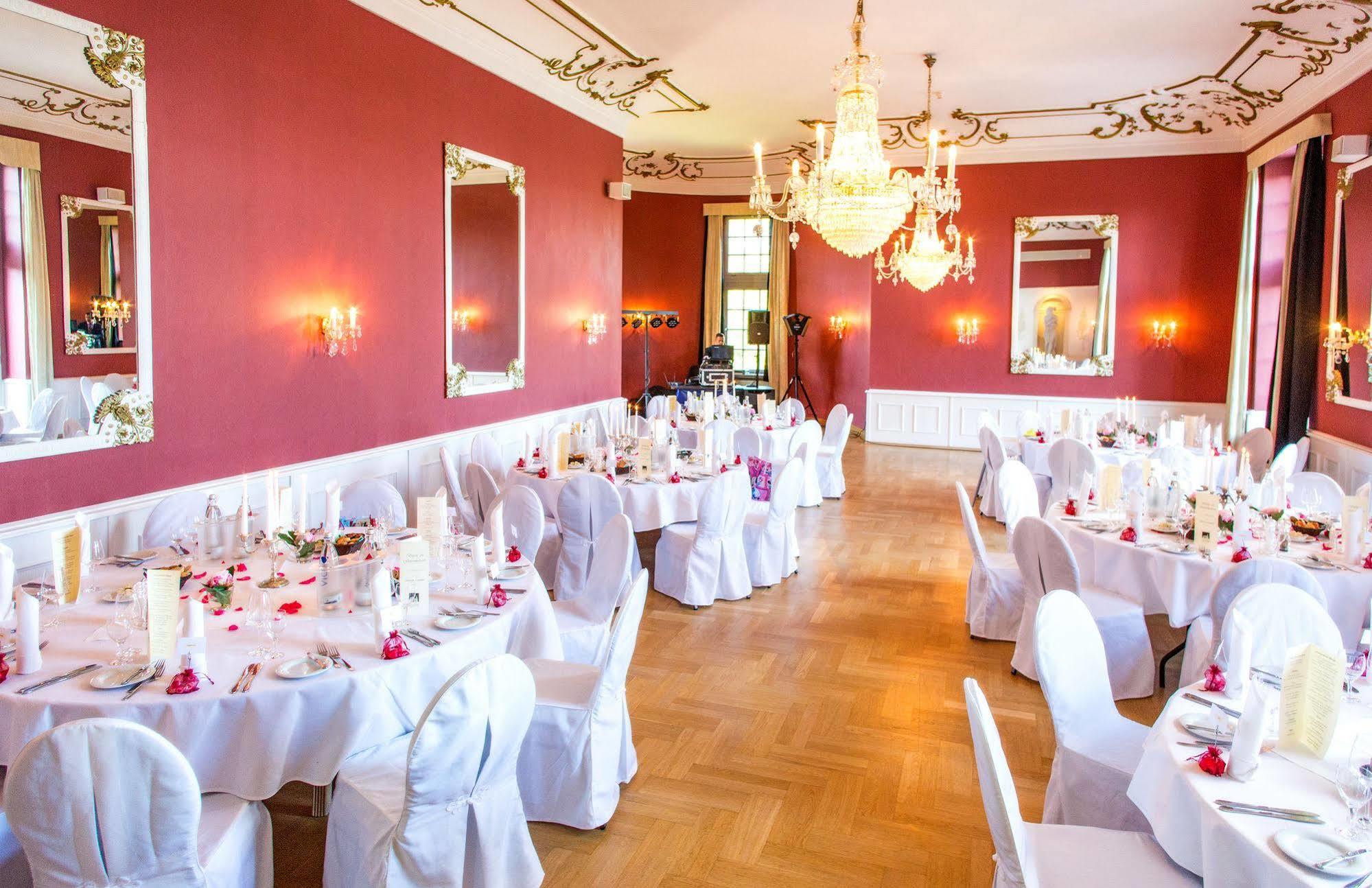 Seehotel Schloss Klink Ngoại thất bức ảnh
